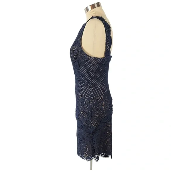 BCBGMAXAZRIA Alisha One Shoulder Navy Lace Dress Size 8 Pristine Condition - Picture 6 of 15